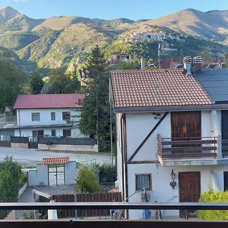 Casa Dell'aquila Reale Holiday home Alfedena